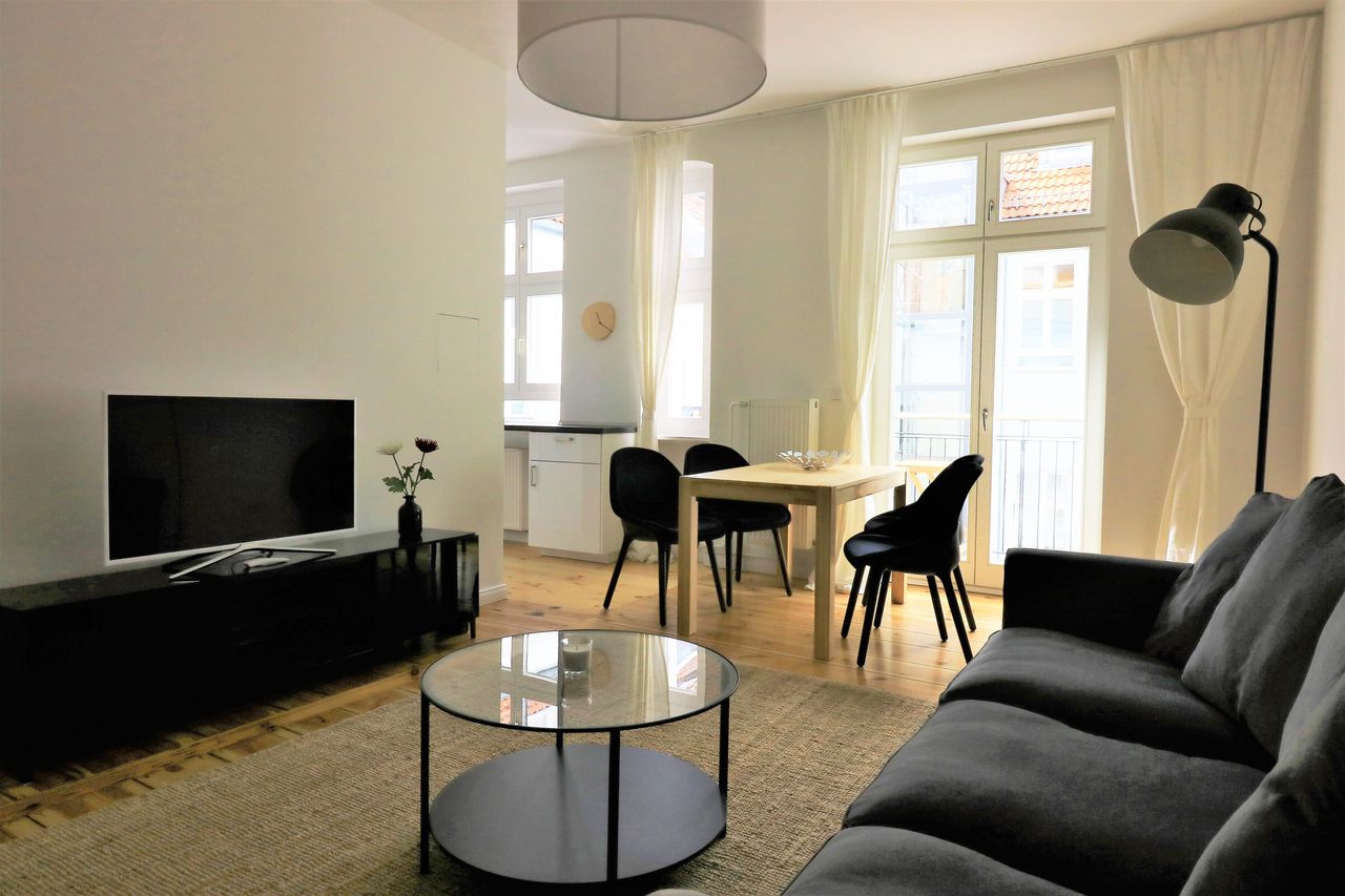 Feel good in a modern furnished 2-room flat in Prenzlauer Berg