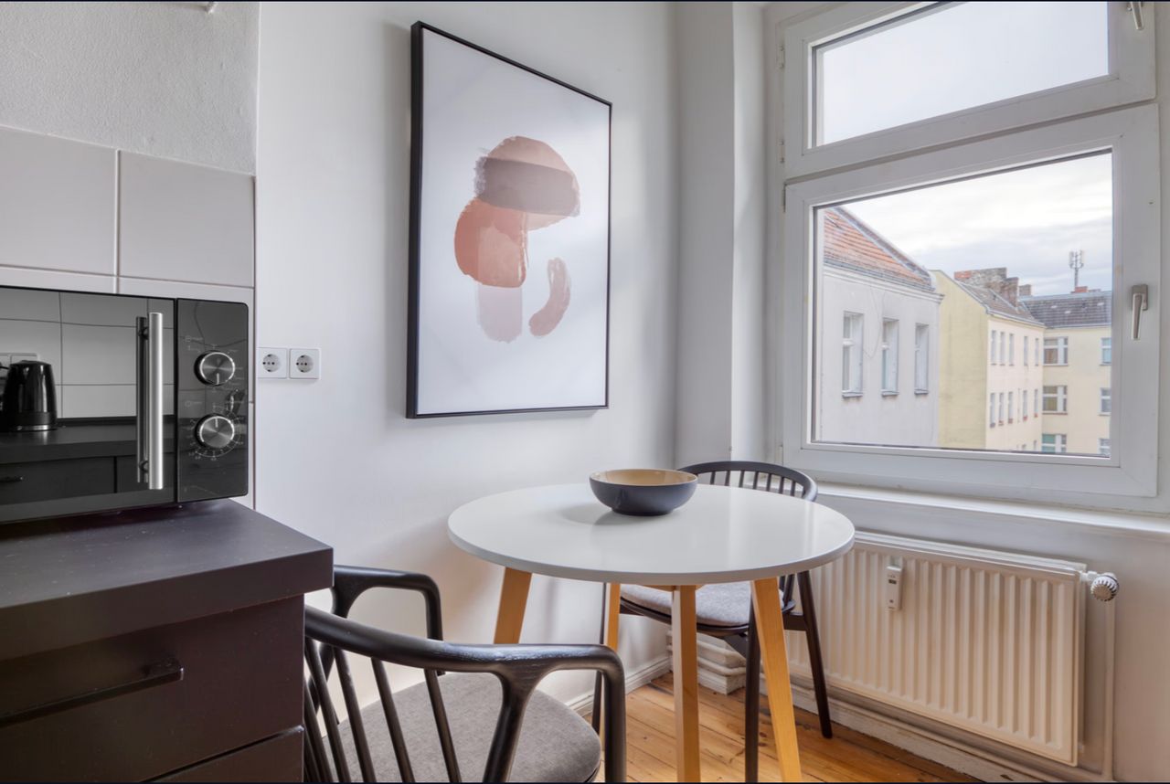 Neukölln, fully furnished & equipped studio