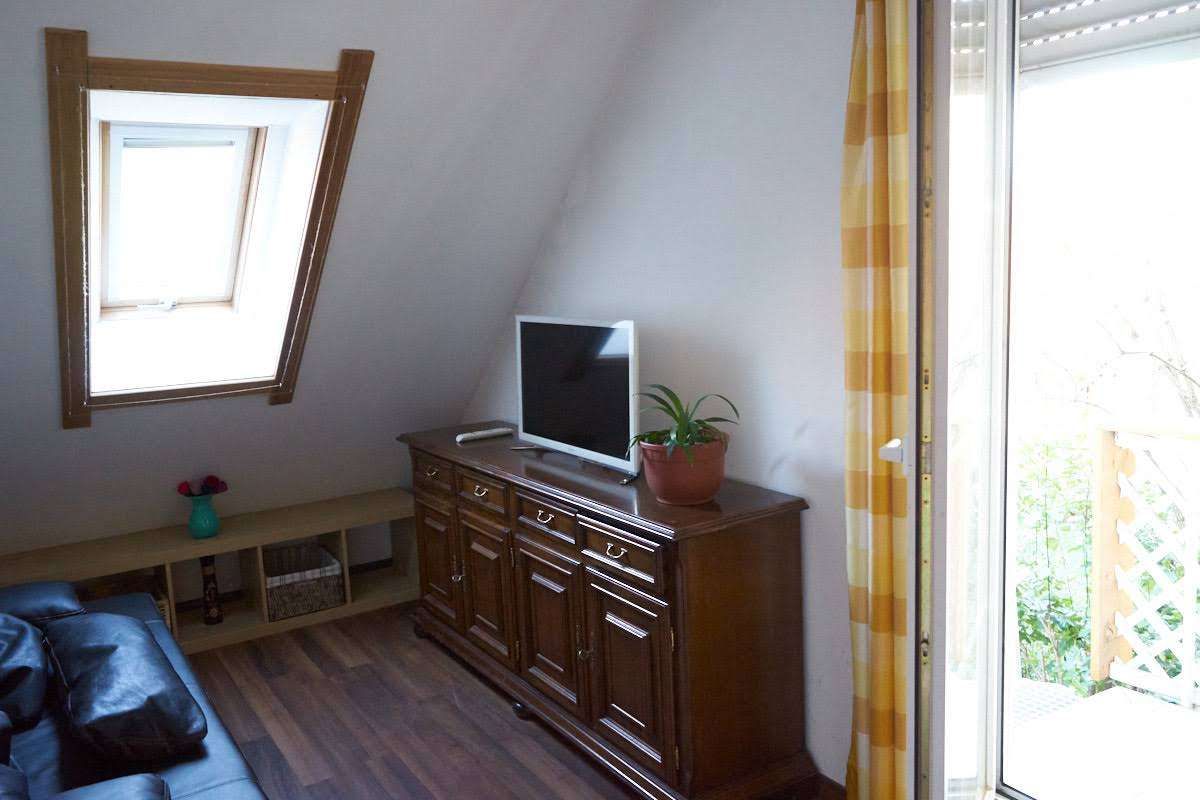 Comfortable home with balcony in Pasing