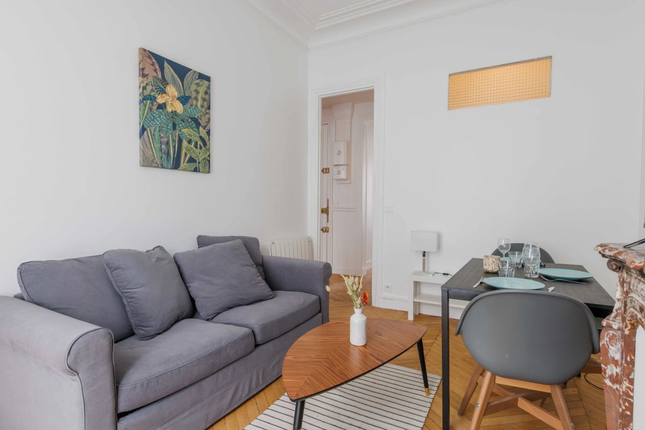 Buttes Chaumont - Modern and stylish 1-BR apartment
