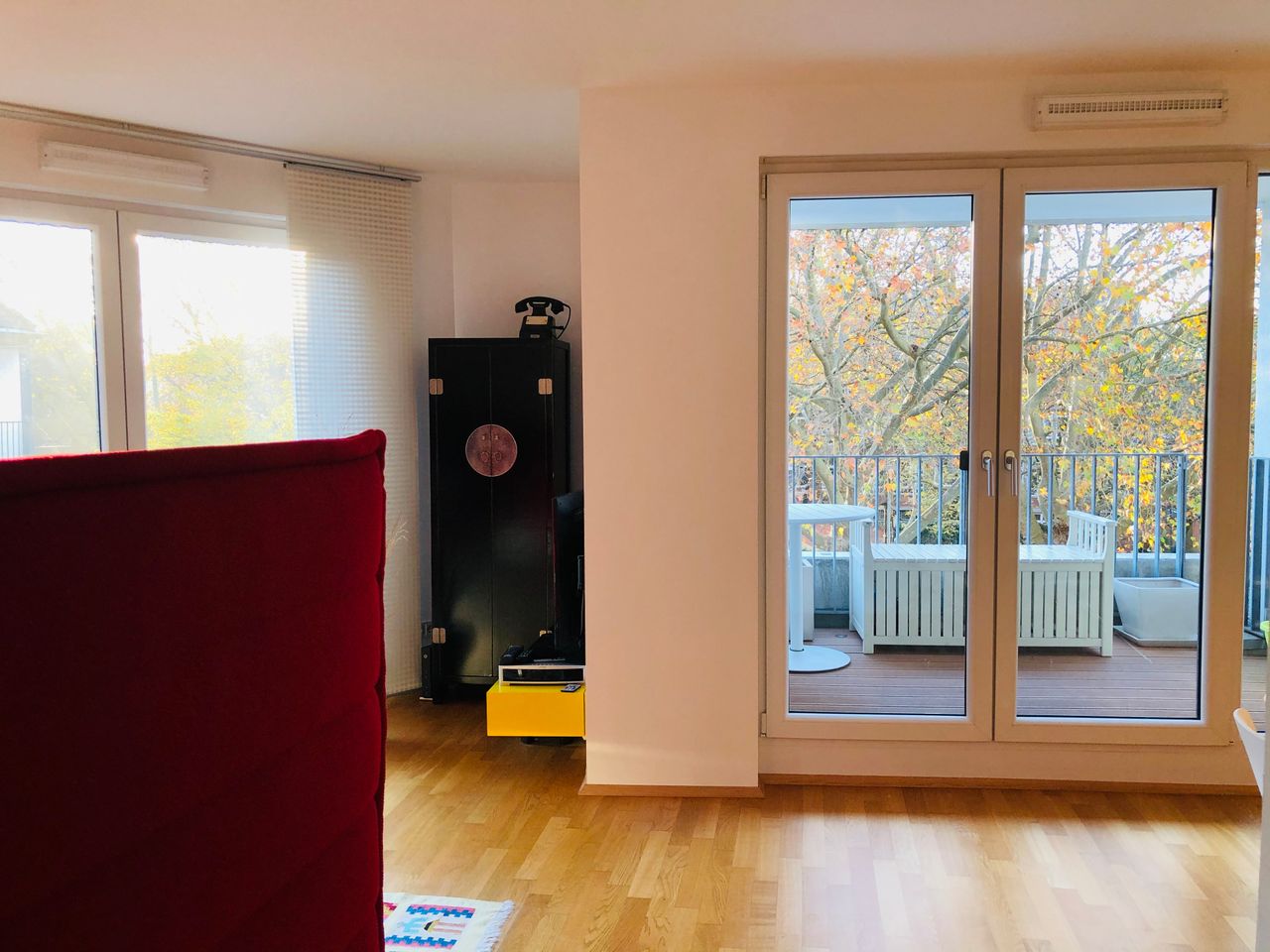 Modern, bright and comfortable flat with balcony in the heart of Cologne city- Mauritius quarter