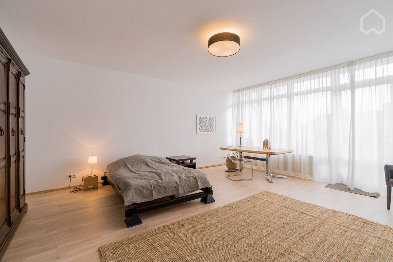 Newly and top notch furnished loft in Charlottenburg
