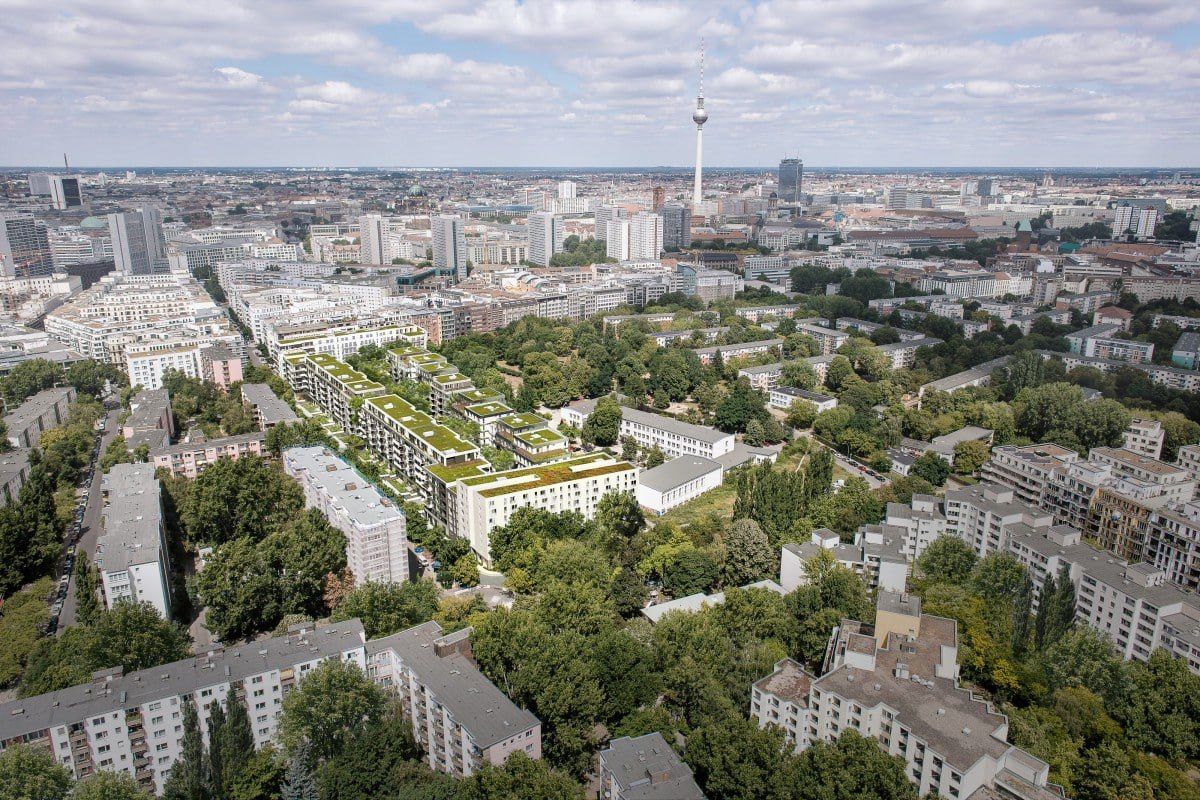 Spacious 4-bedroom-apartment 101 qm in Berlin Mitte/Kreuzberg