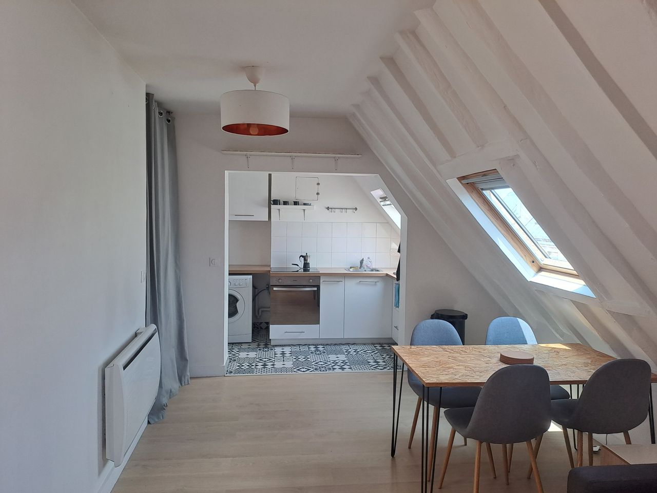Charming parisian apartment for rent in the heart of Paris
