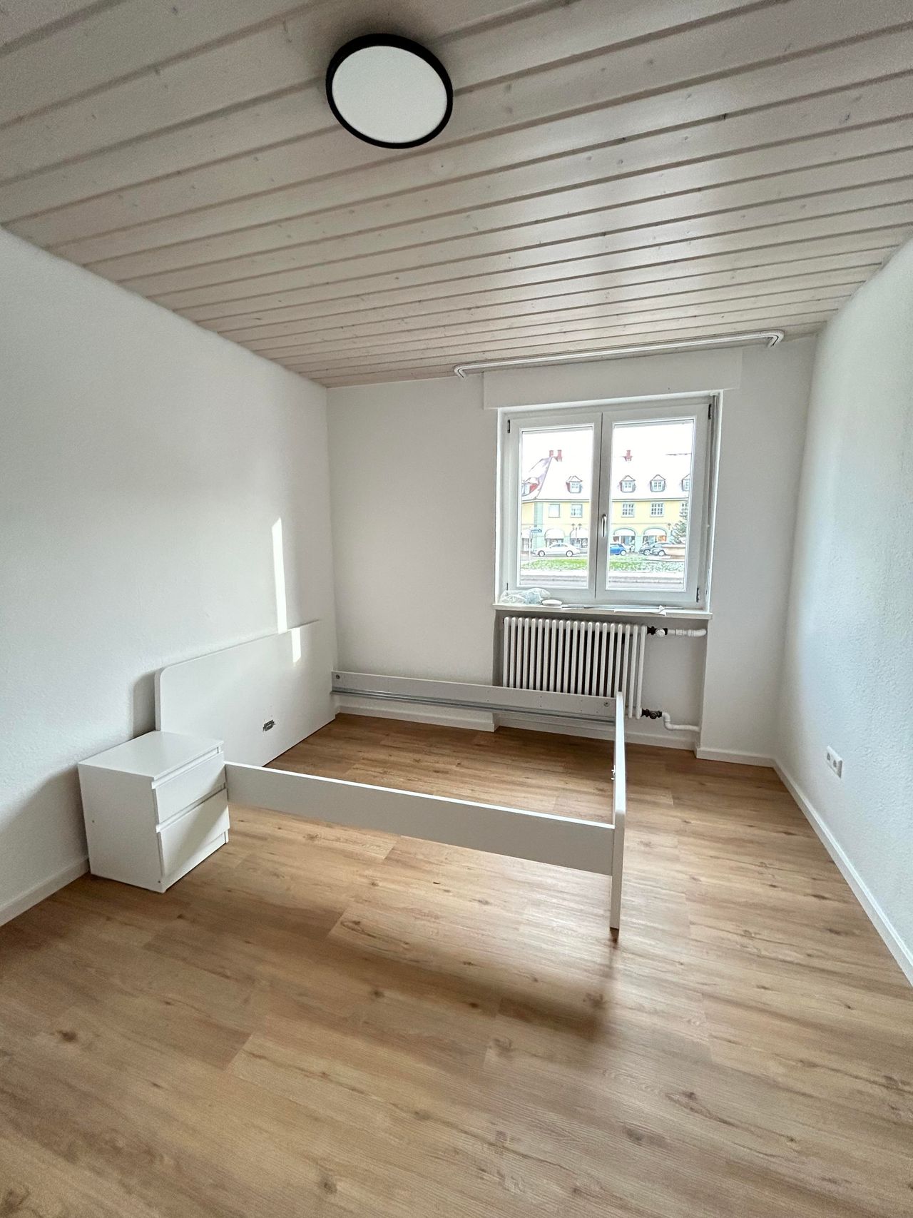 Ideal Accommodation for Employees Working Away from Home – 9 Private Bedrooms