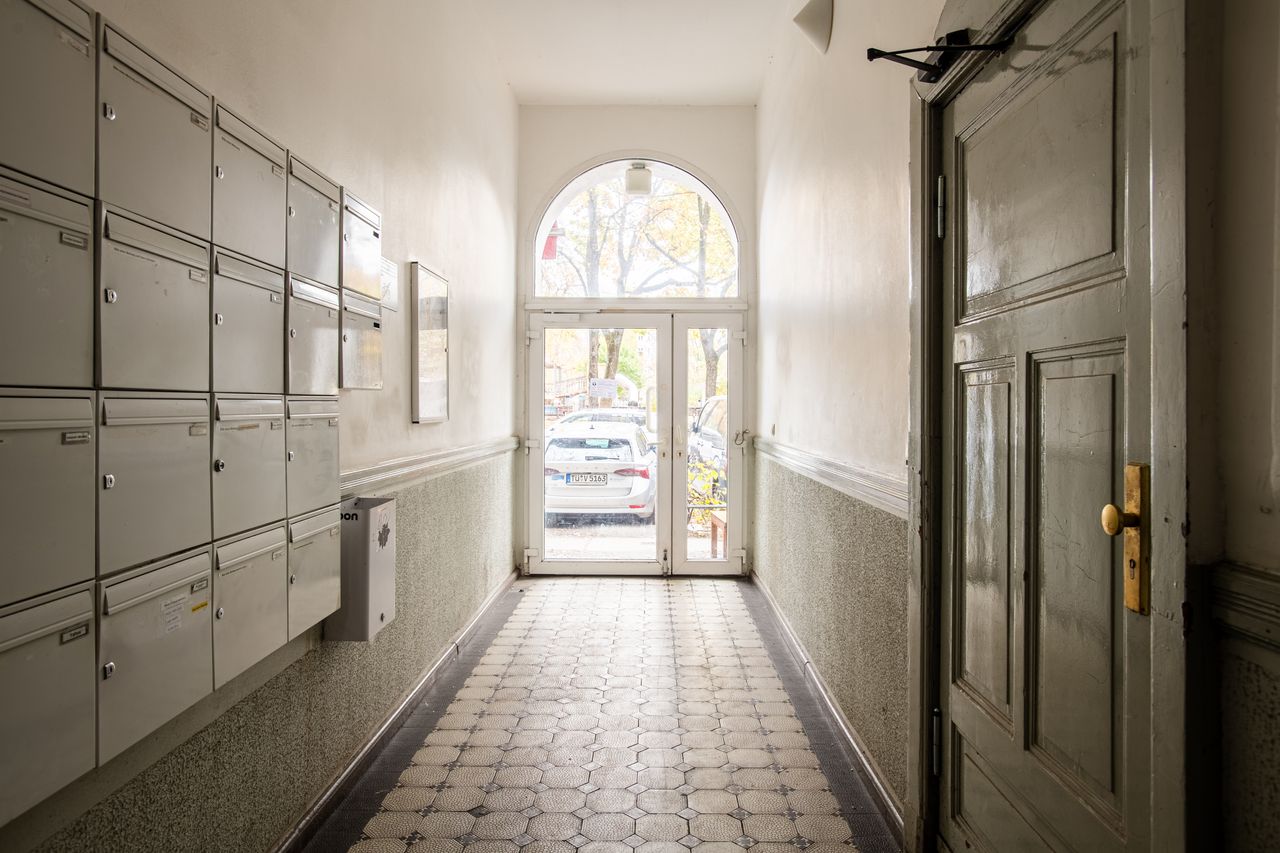 Perfect 2-room apartment in a prime location in Friedrichshain, fully furnished & equipped