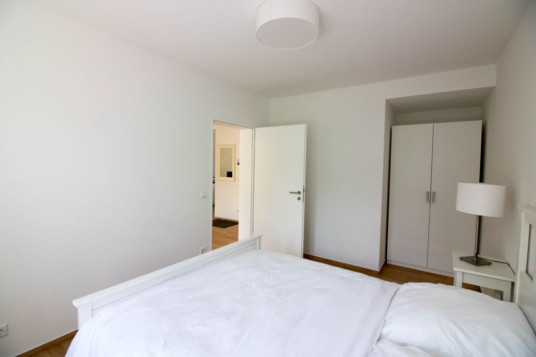 Nicely cut 3-room apartment in the heart of Berlin - comfortably furnished
