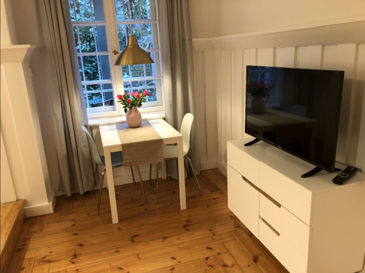 Gorgeous, wonderful flat located in Dahlem