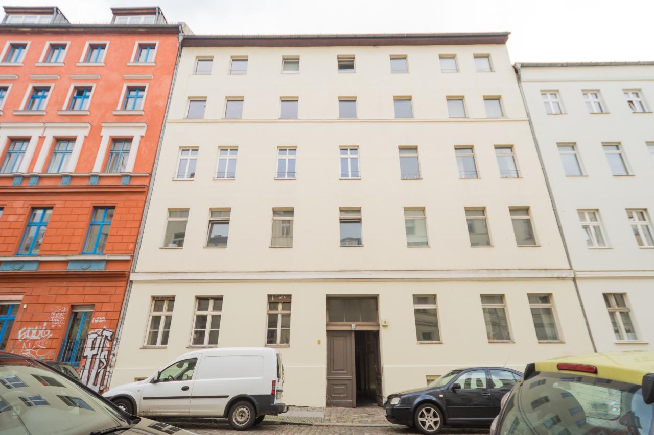 Spacious, perfect 2-bedroom apartment in central Berlin