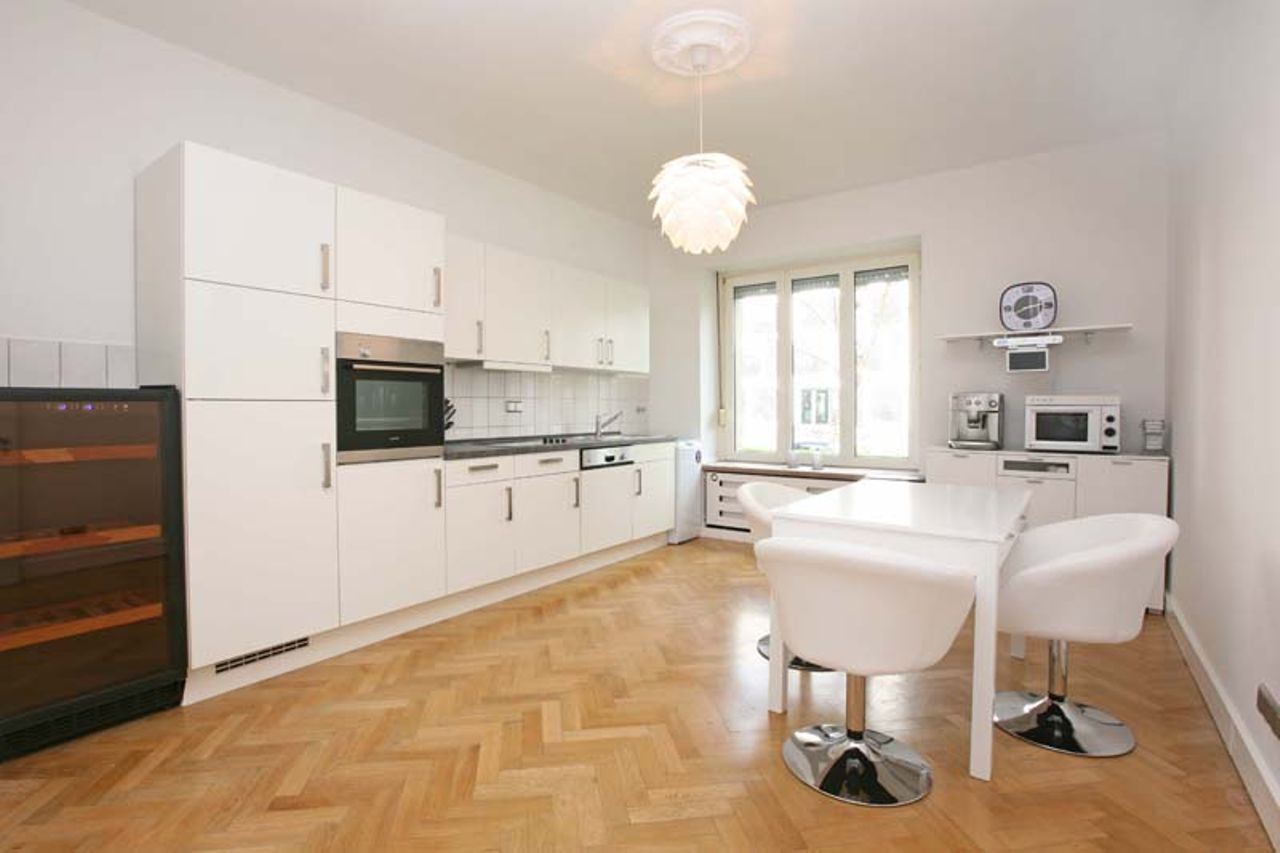 Kaiserswerther Strasse Dusseldorf Amsterdam Apartments For Rent