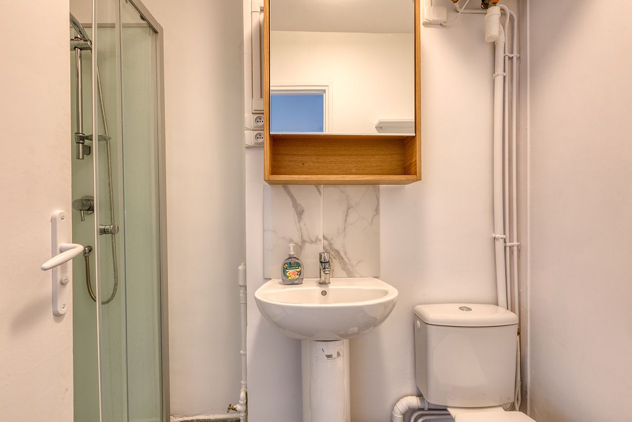 Experience Paris: Modern, Bright & Fully Equipped Apartment – 17th District