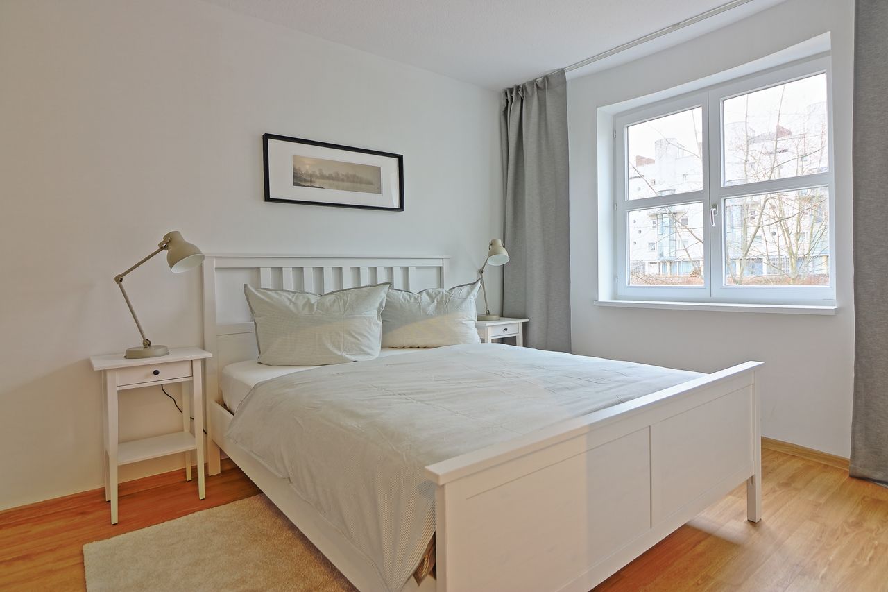 Beautiful furnished 3 room apartment in central location of Berlin