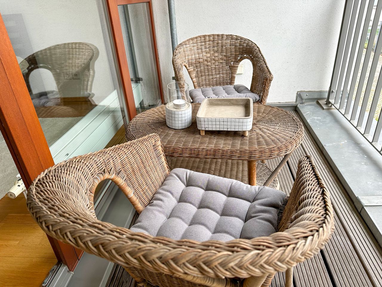 Gorgeous 2-room flat in Mitte with balcony