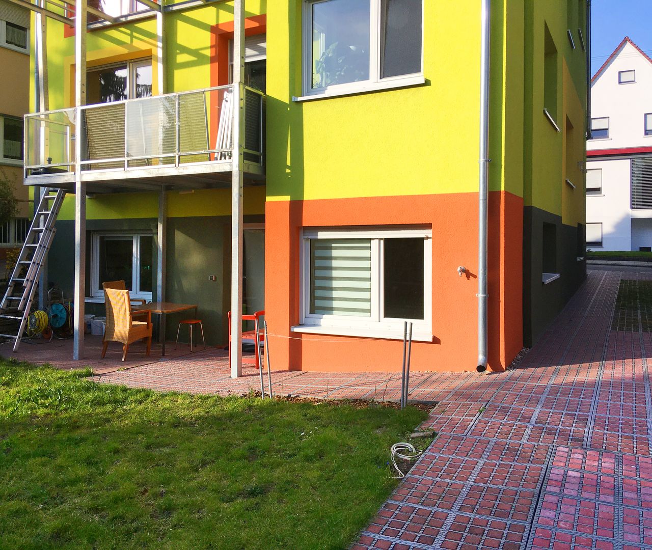 Modern apartment with garden in Stuttgart-Zuffenhausen