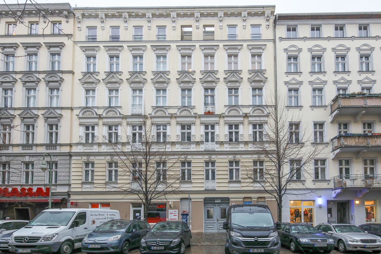 Design meets Klassik, perfect 2 room apartment near Helmholtzplatz on Prenzlauer Berg