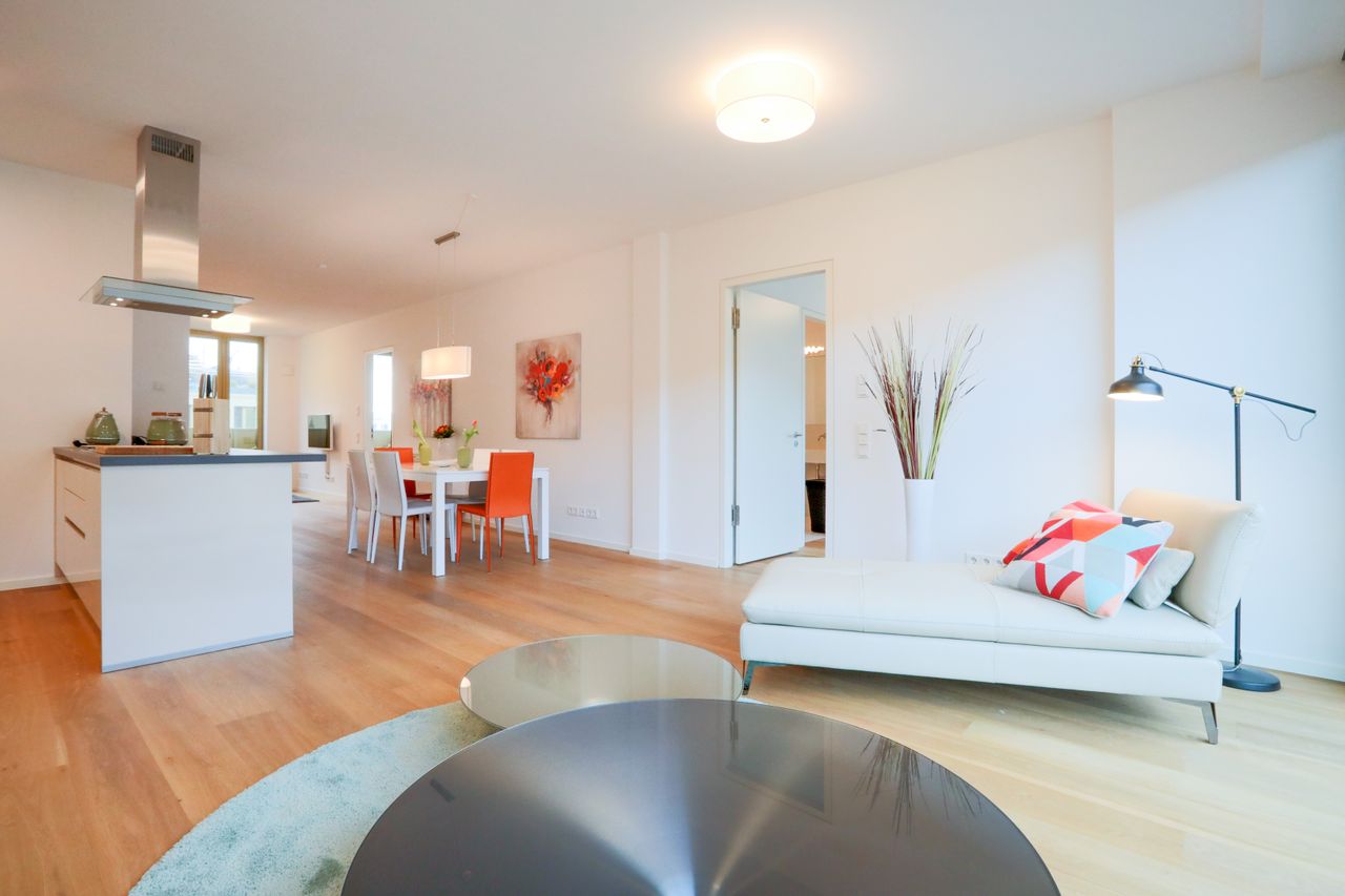 Luxury and design at the Brandenburger Tor, 3 room appartment with underground parking