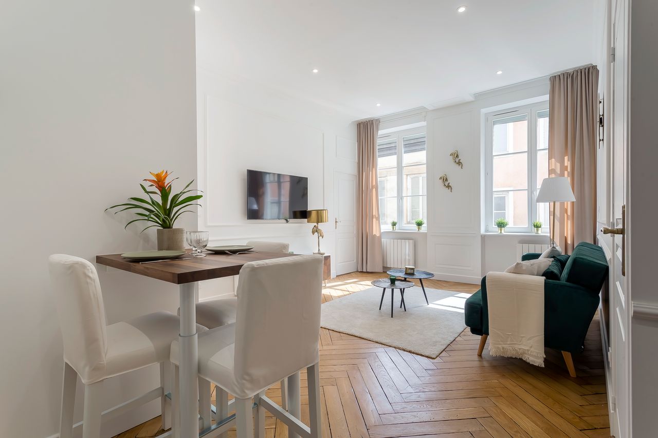 Papyrus – Furnished apartment near Hôtel de ville