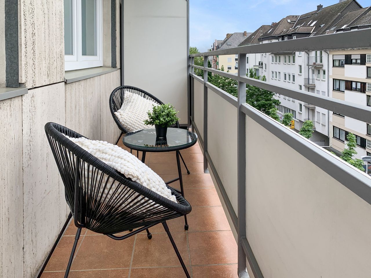 Fully furnished 2-bedroom apartment in prime location in Koblenz Südstadt - Close to train station and River Rhine