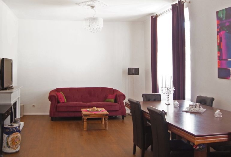 Elegantly furnished apartment in the heart of Bornheim