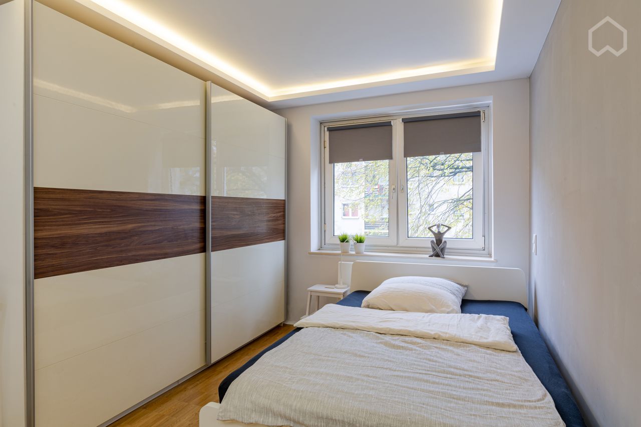 2 room apartment in Düsseldorf Mörsenbroich, quiet location