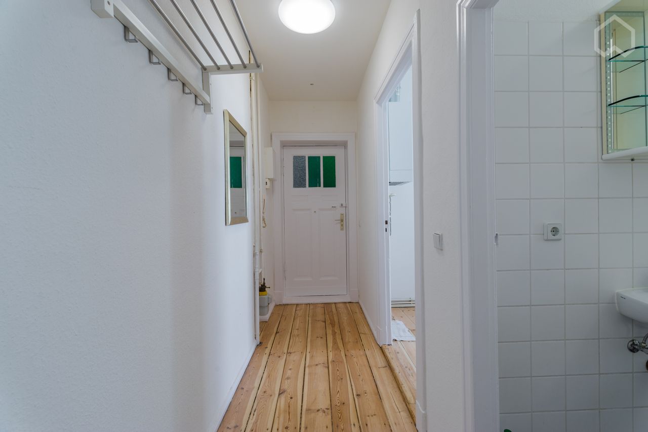 Charming little Appartment in Neukölln (furnished)