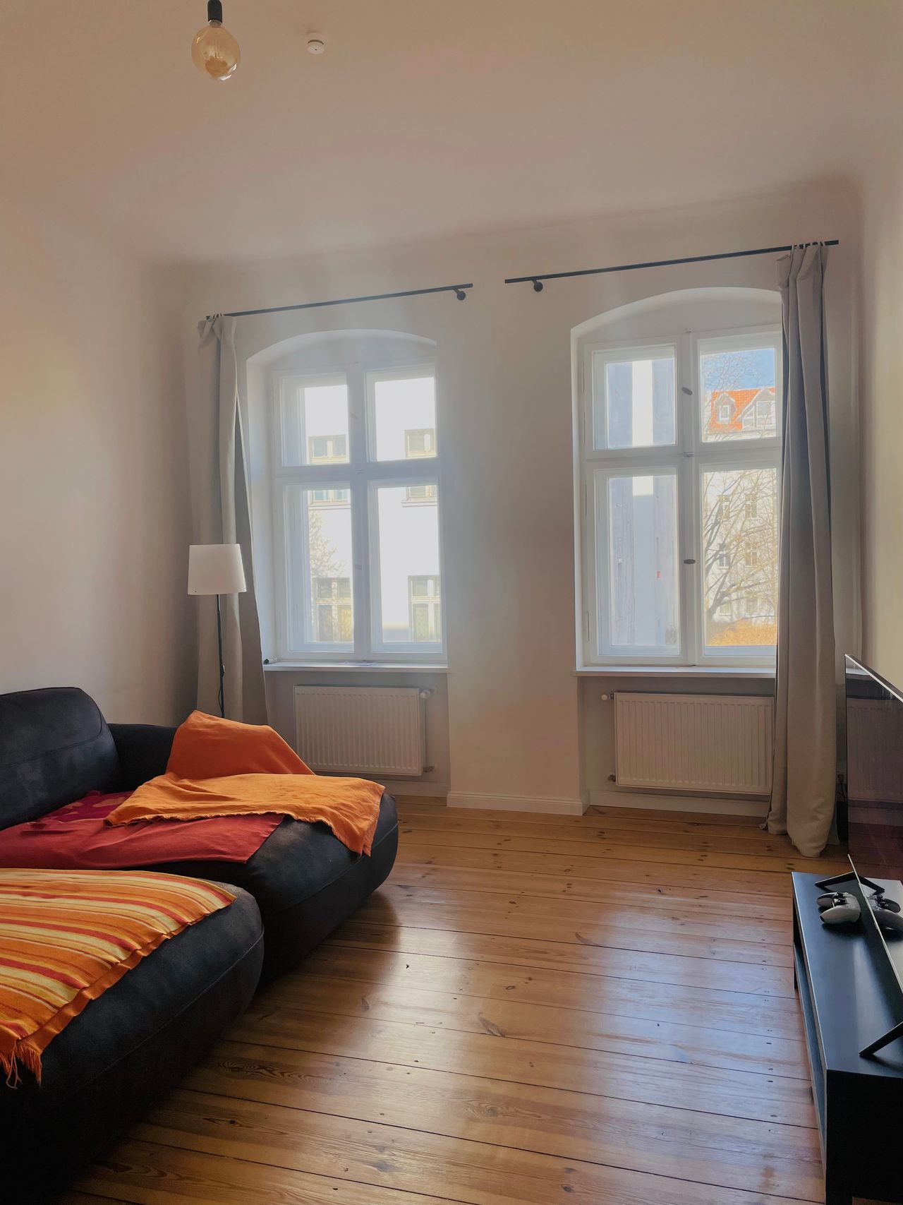 Sunny 2 Room Apartement Schillerkiez (Berlin)