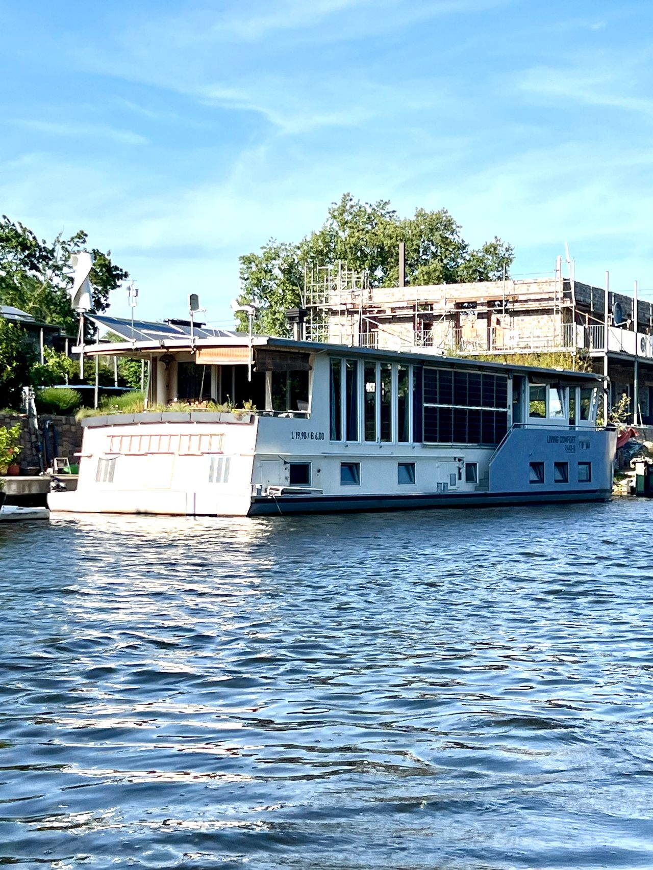 From 15.12.2024 avaliable: Beautiful & Spacious Houseboat in Köpenick (Berlin)