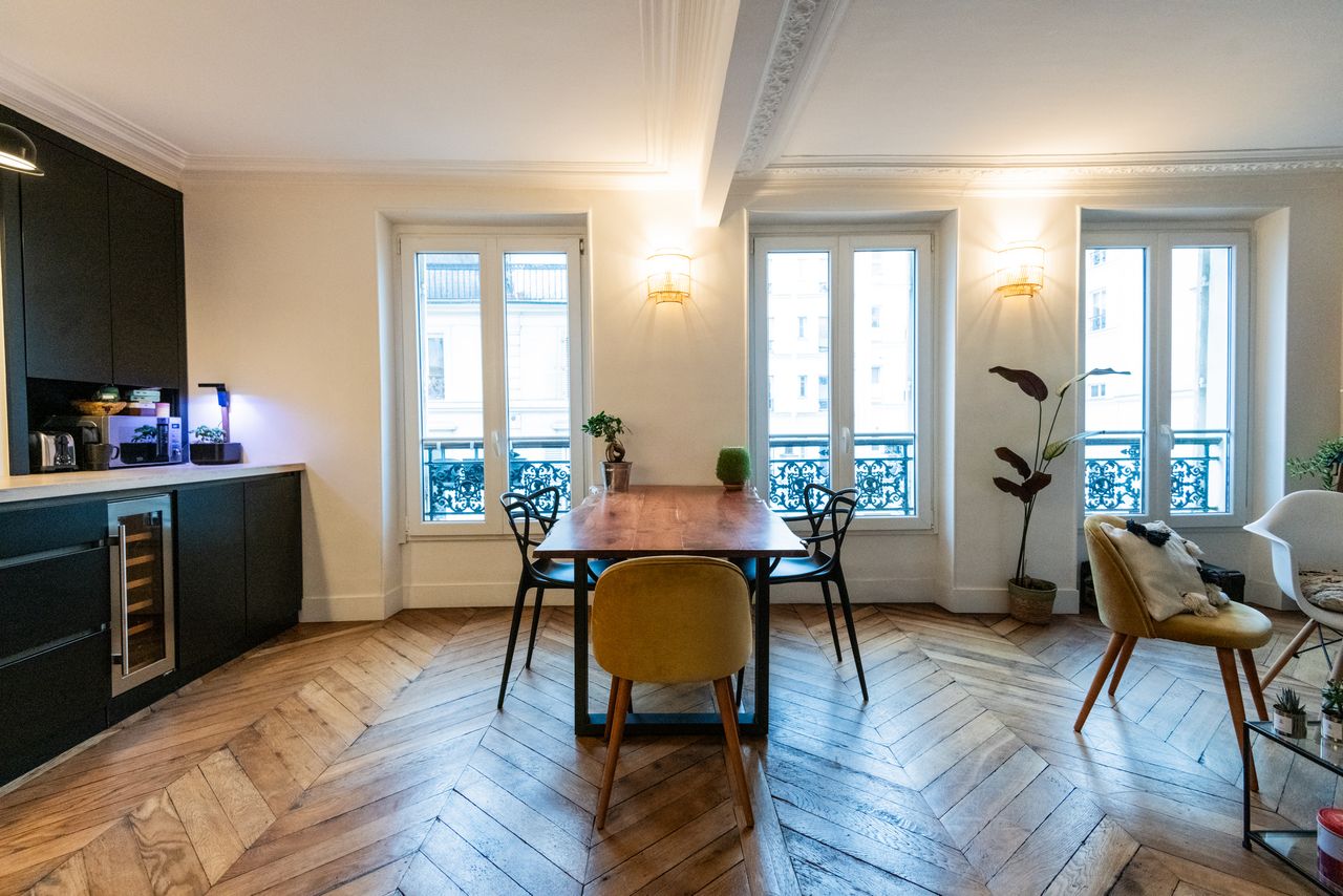 Pretty, charming appartment in quiet street in 9th area
