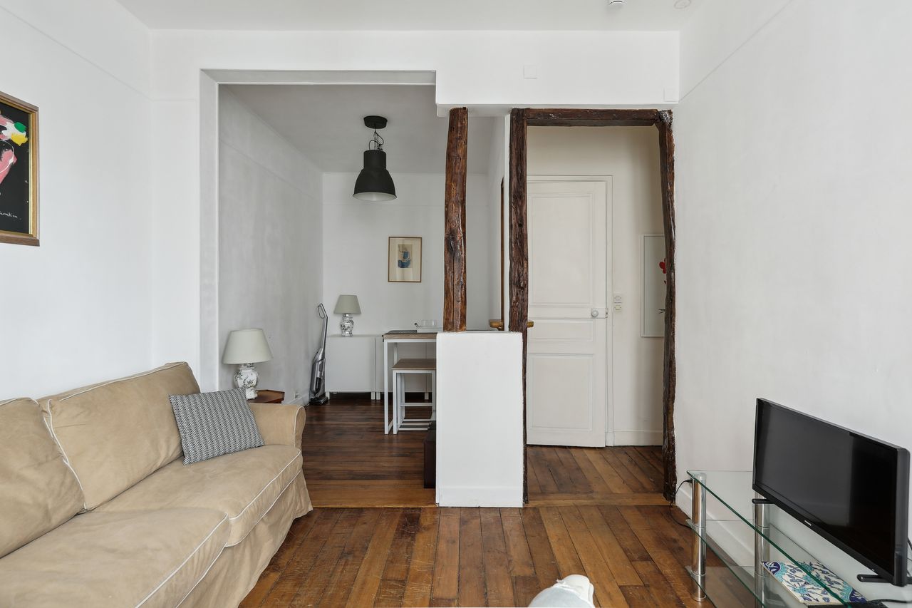 One bedroom apartment in the heart of Le Marais