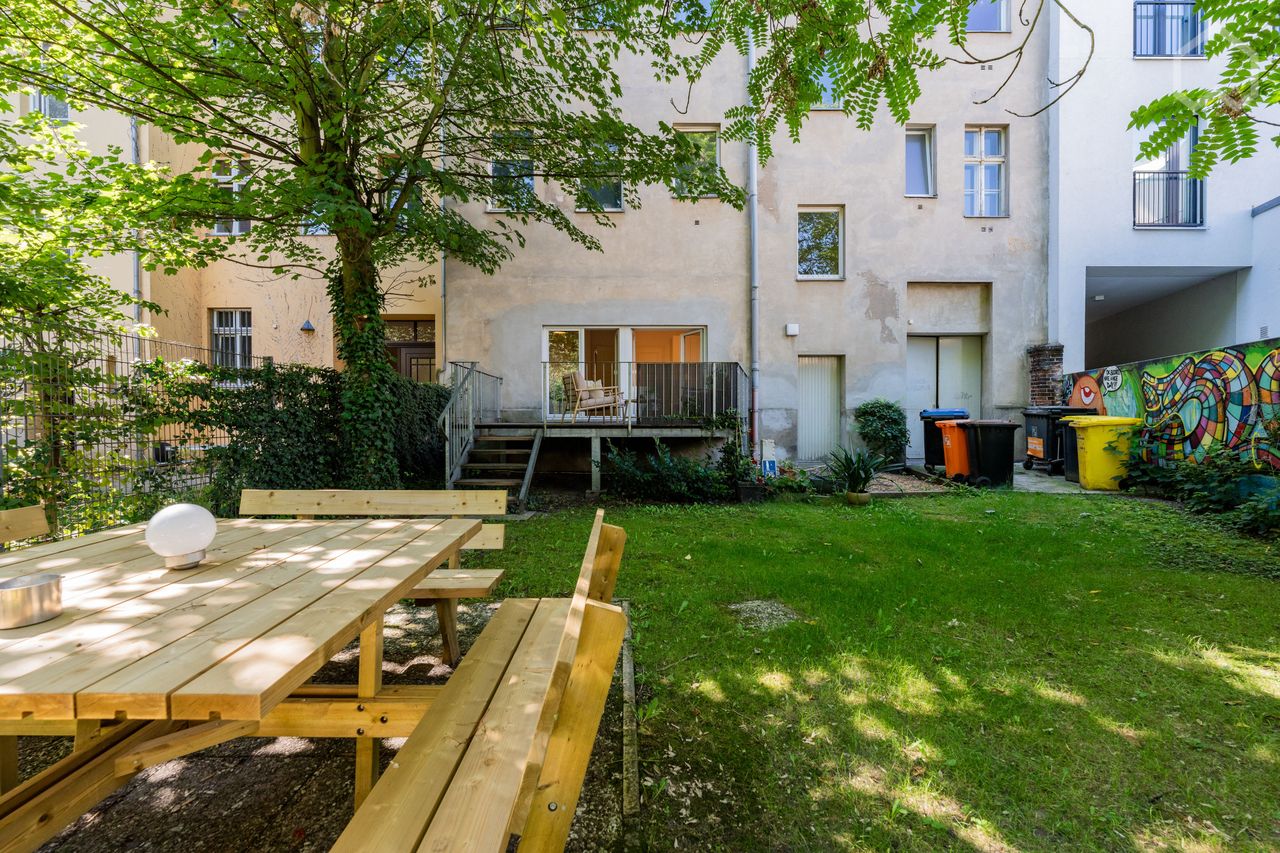 2 bedrooms apartment near Ostkreuz is waiting for the very first tenants