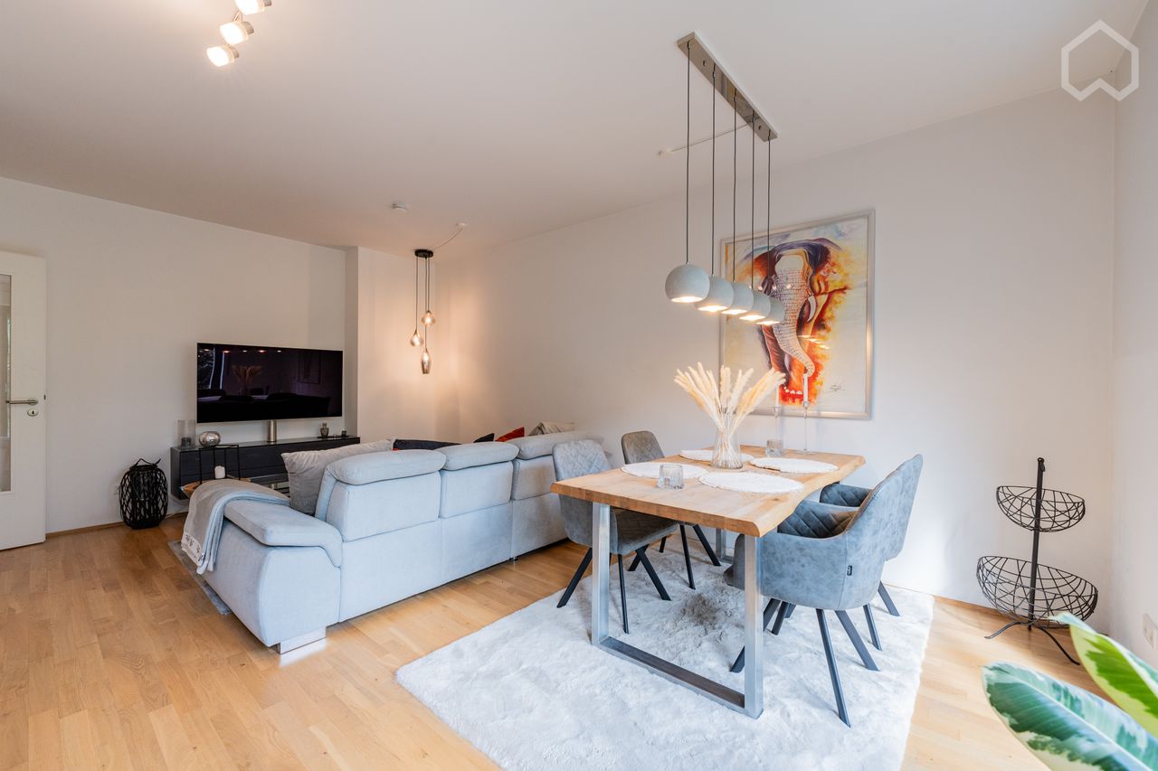 Lovely and bright new-build apartment with terrace and balcony in Wilmersdorf