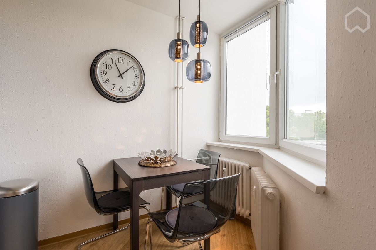 In the heart of Charlottenburg: stylishly furnished 2-bedroom flat in a top location