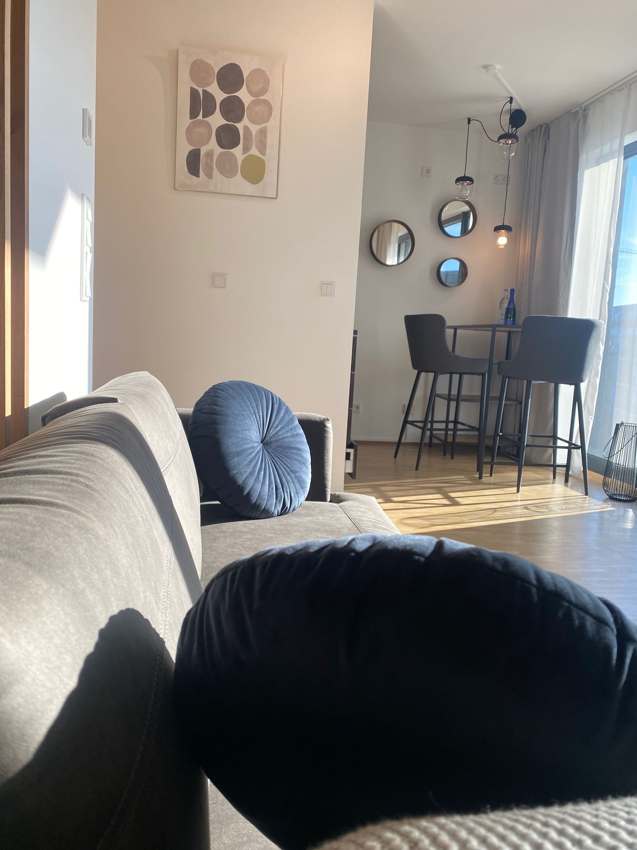 new and modern 1.5 room apartment very sunny near Ostkreuz