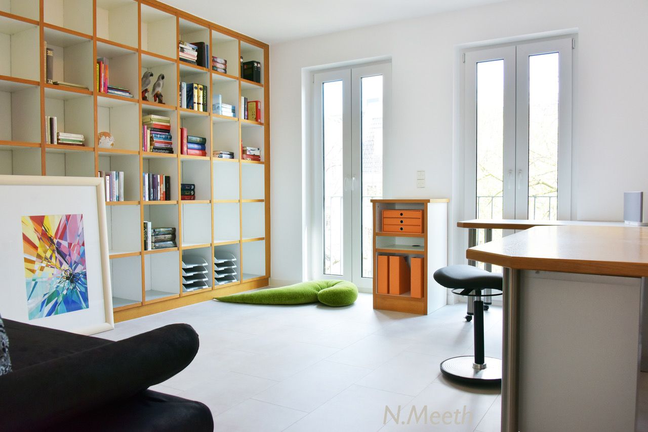 Bright, modern 3-room flat with south-facing balcony in Cologne-Raderberg!