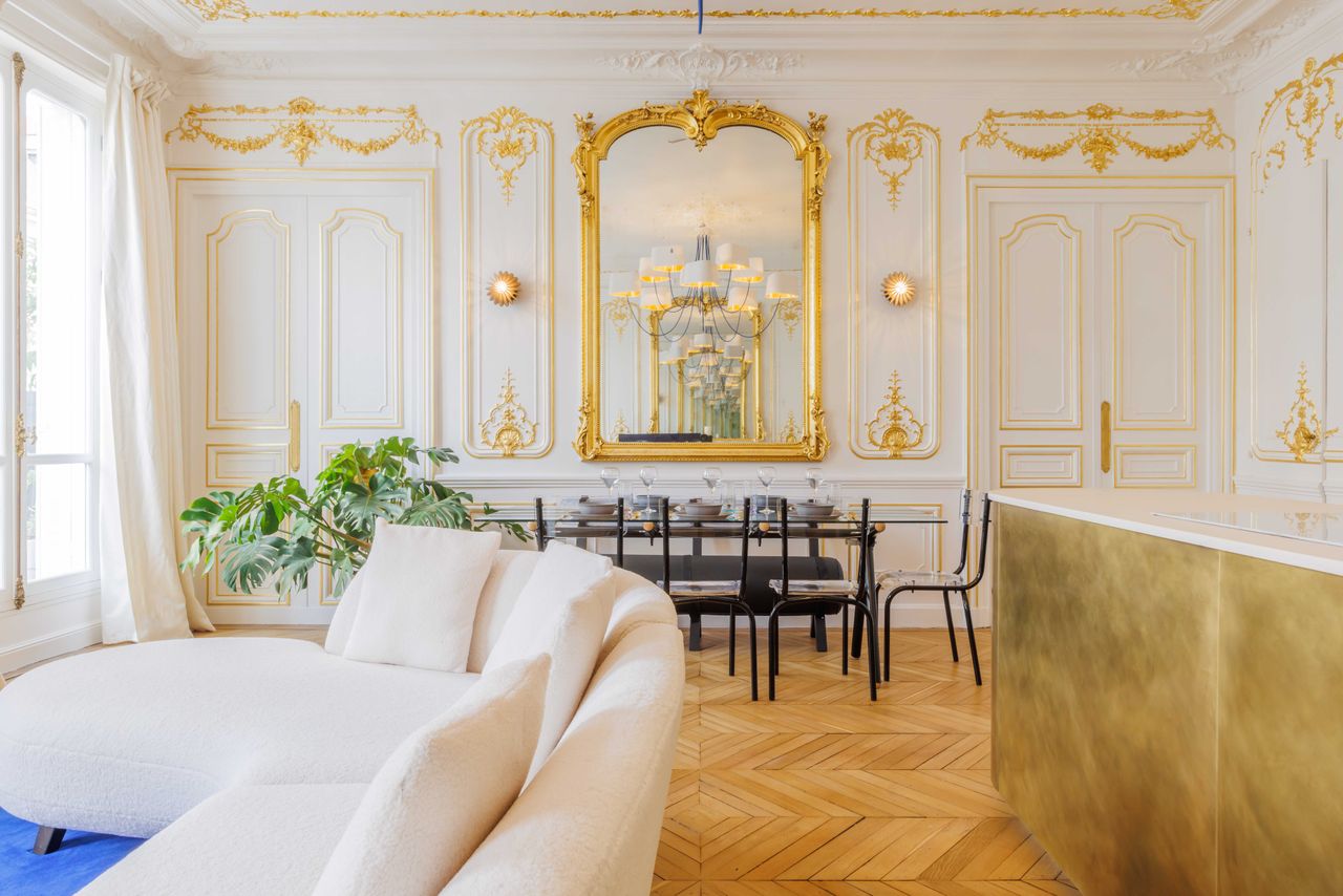 Exceptional Apartment in Montmartre | Elegance and Charm in a Haussmannian Building