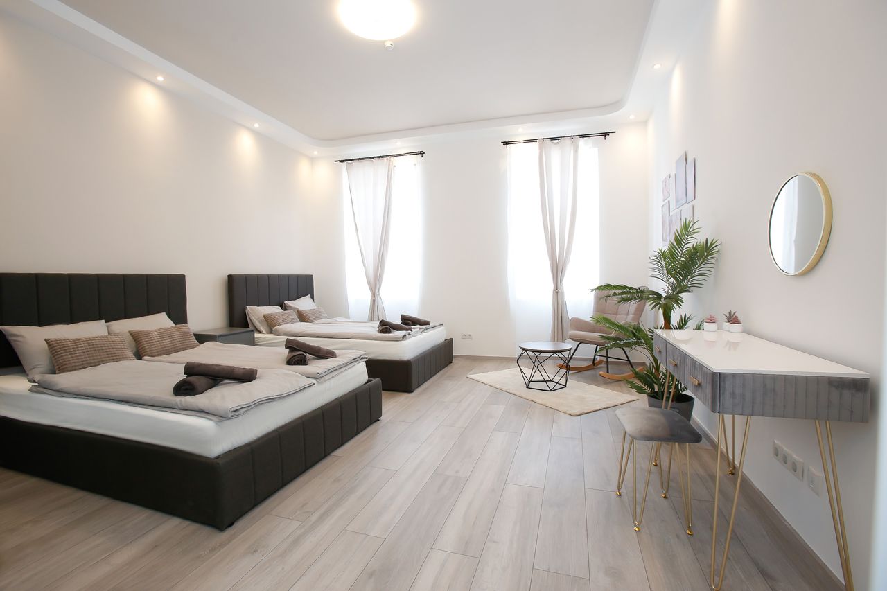 LUX Prime Suite Vienna with FREE parking and FAST Internet 600 MBits
