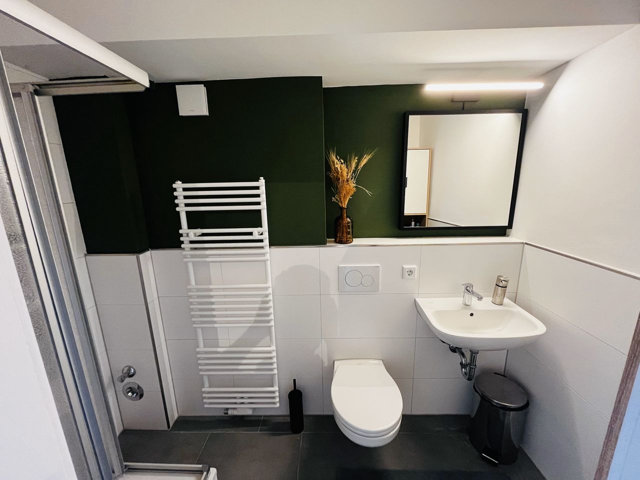 Cozy & neat apartment in Düsseldorf