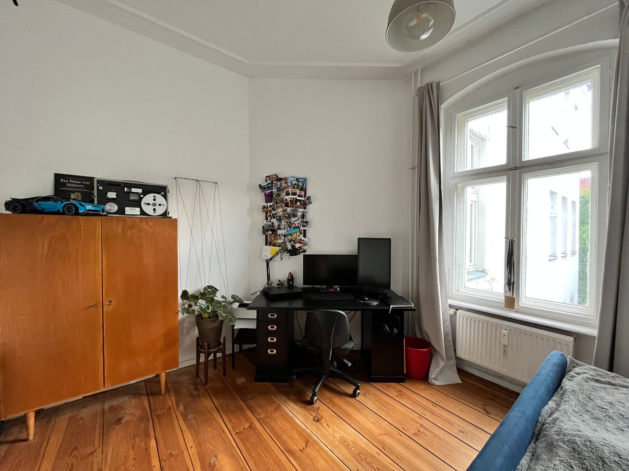 Light-flooded 2 room apartment in the heart of the Weserkiez [Neukölln].