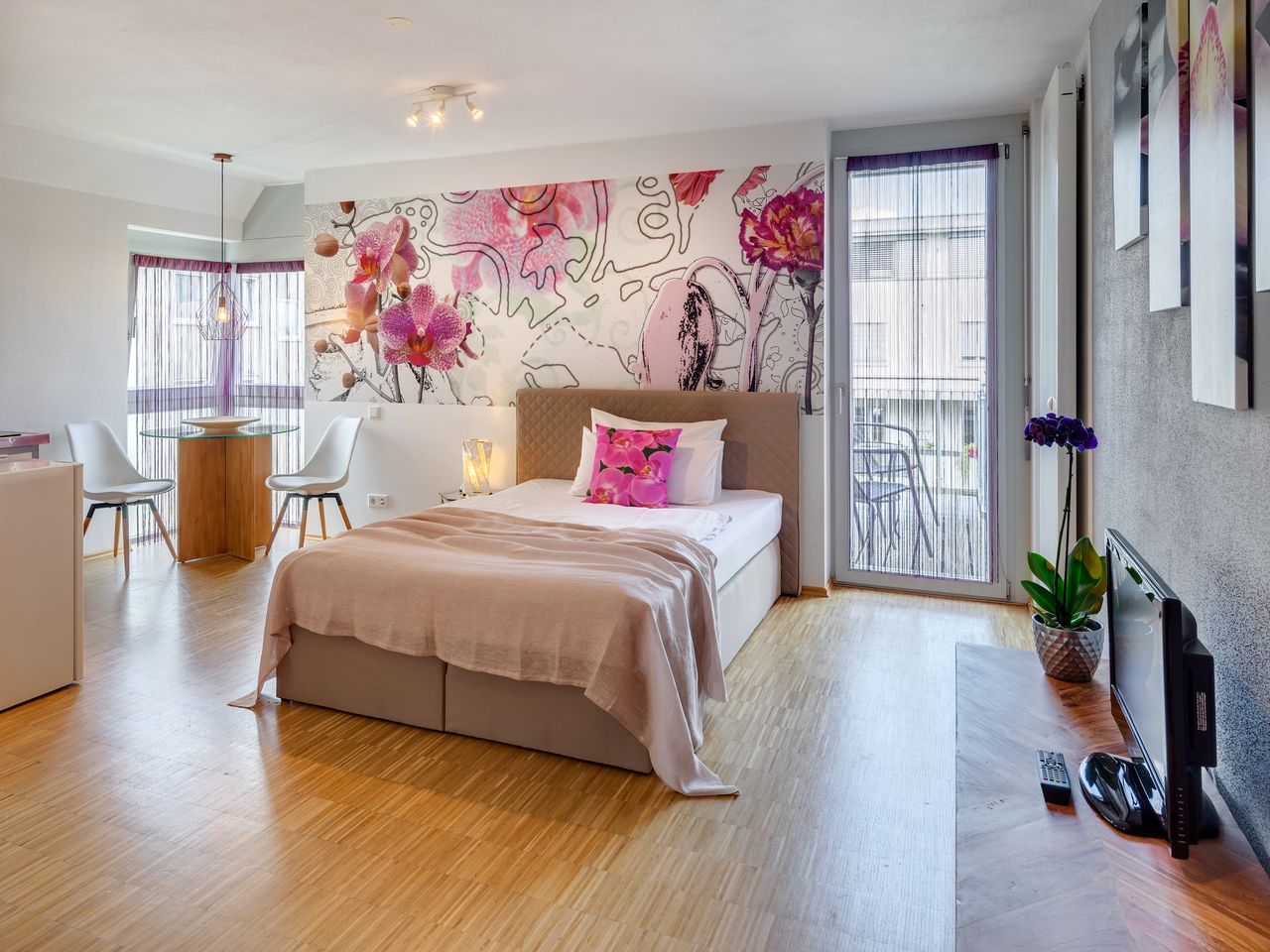 Beautiful, fantastic suite (München)