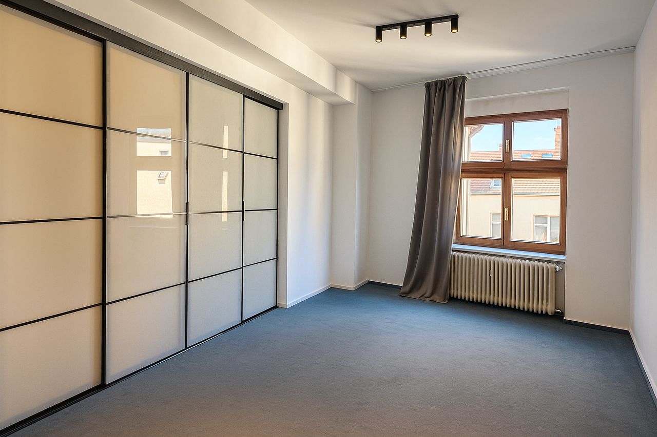 Spacious 5-Room Apartment – 140m² in Central Berlin