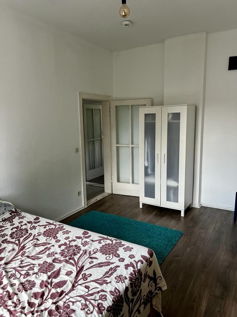 Calm and centric apartment in Friedrichshain part time rental