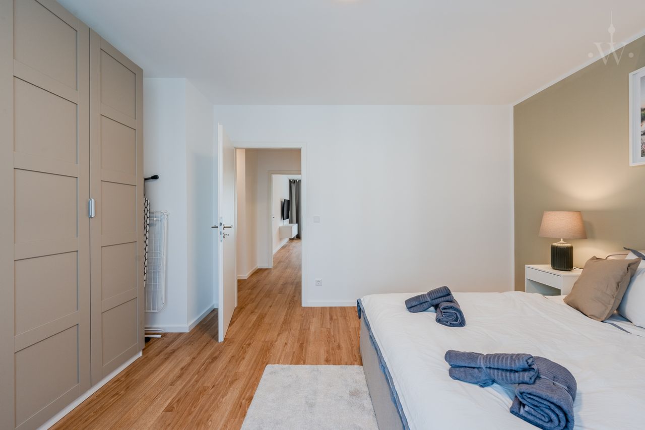 Bright and Modern 2-Room Apartment in Berlin