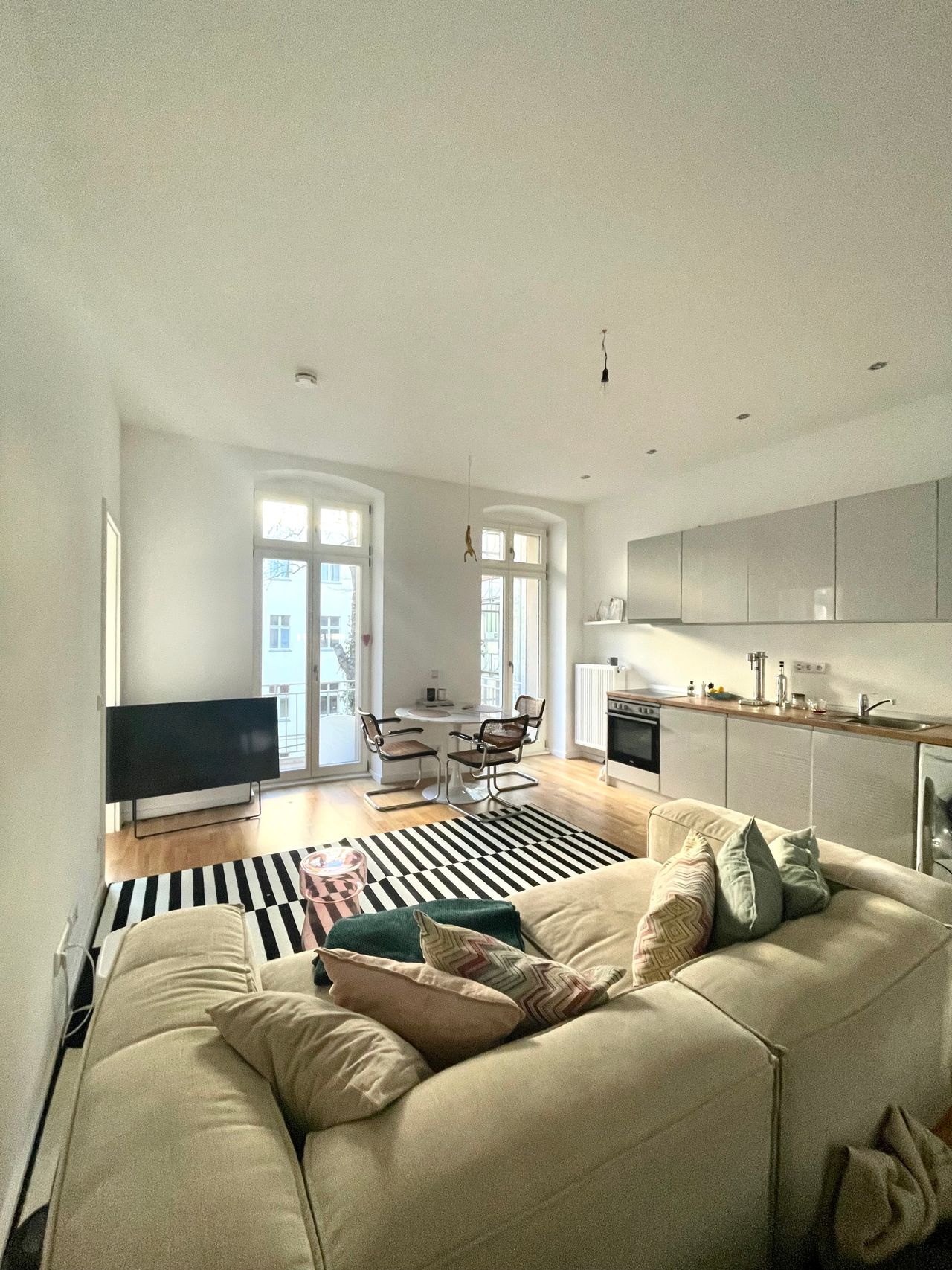 Modern 2-Room Apartment in Prenzlauer Berg