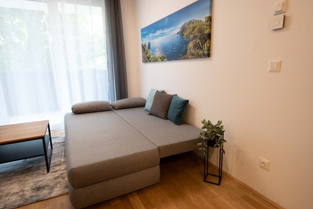 Stylish 2-room new apartment with balcony in the popular Graz-Lend district!