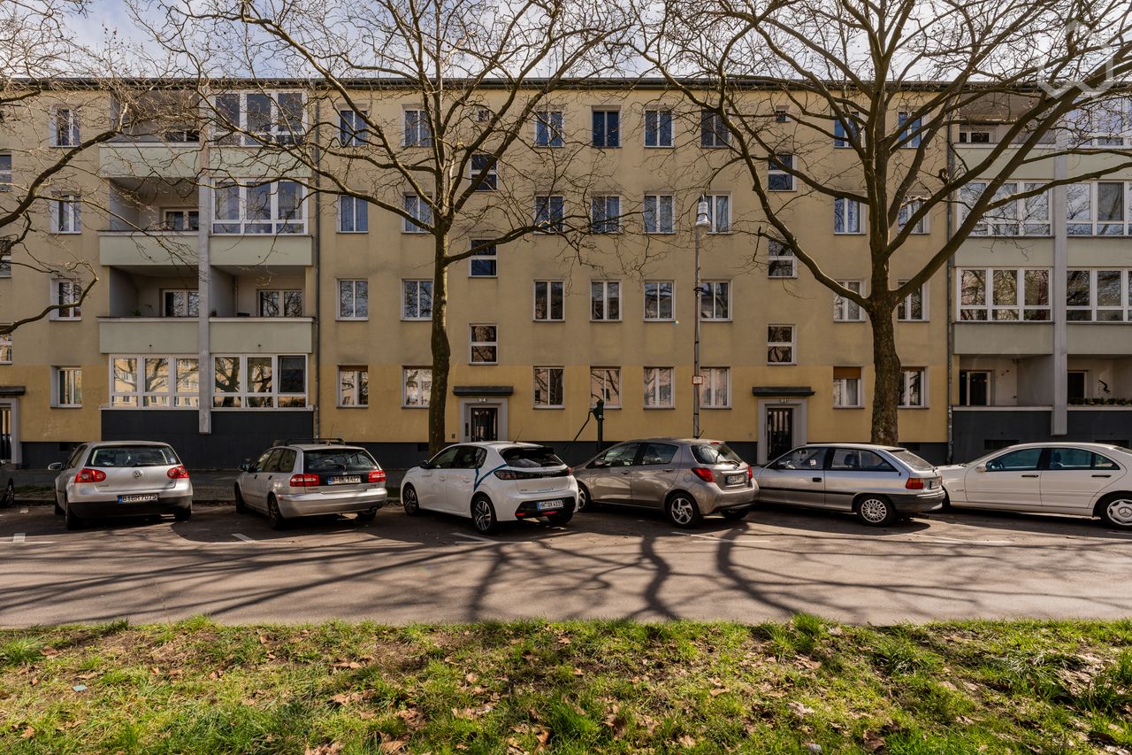 "Stylish and homely apartment in Westend (Berlin)"