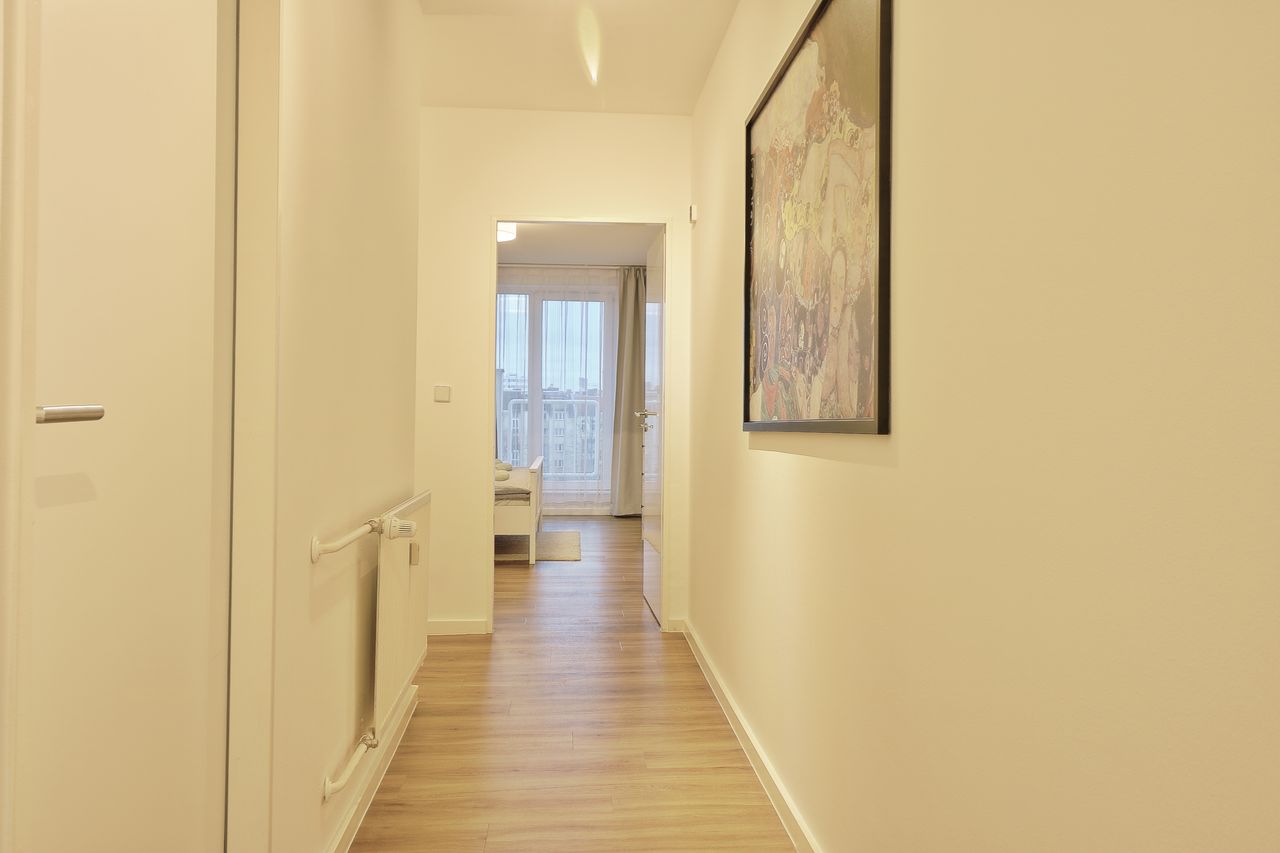 Furnished 3-room apartment on Stuttgarter Platz