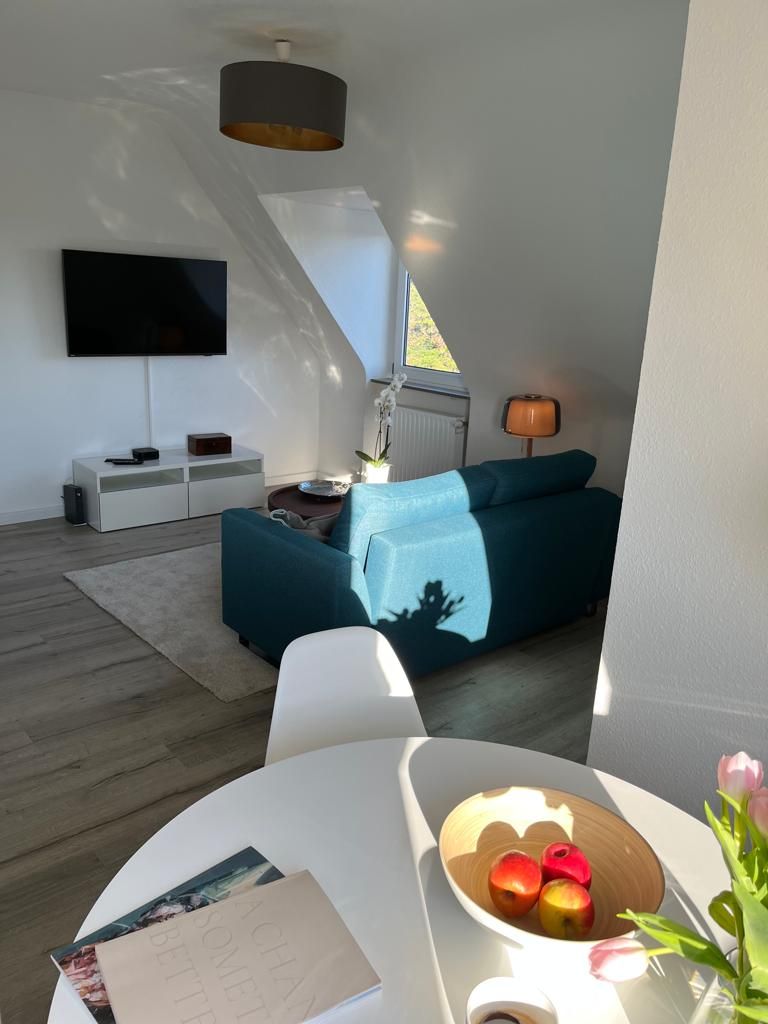 Modern apartment in Neuss with super connection to Dusseldorf (15 min.)