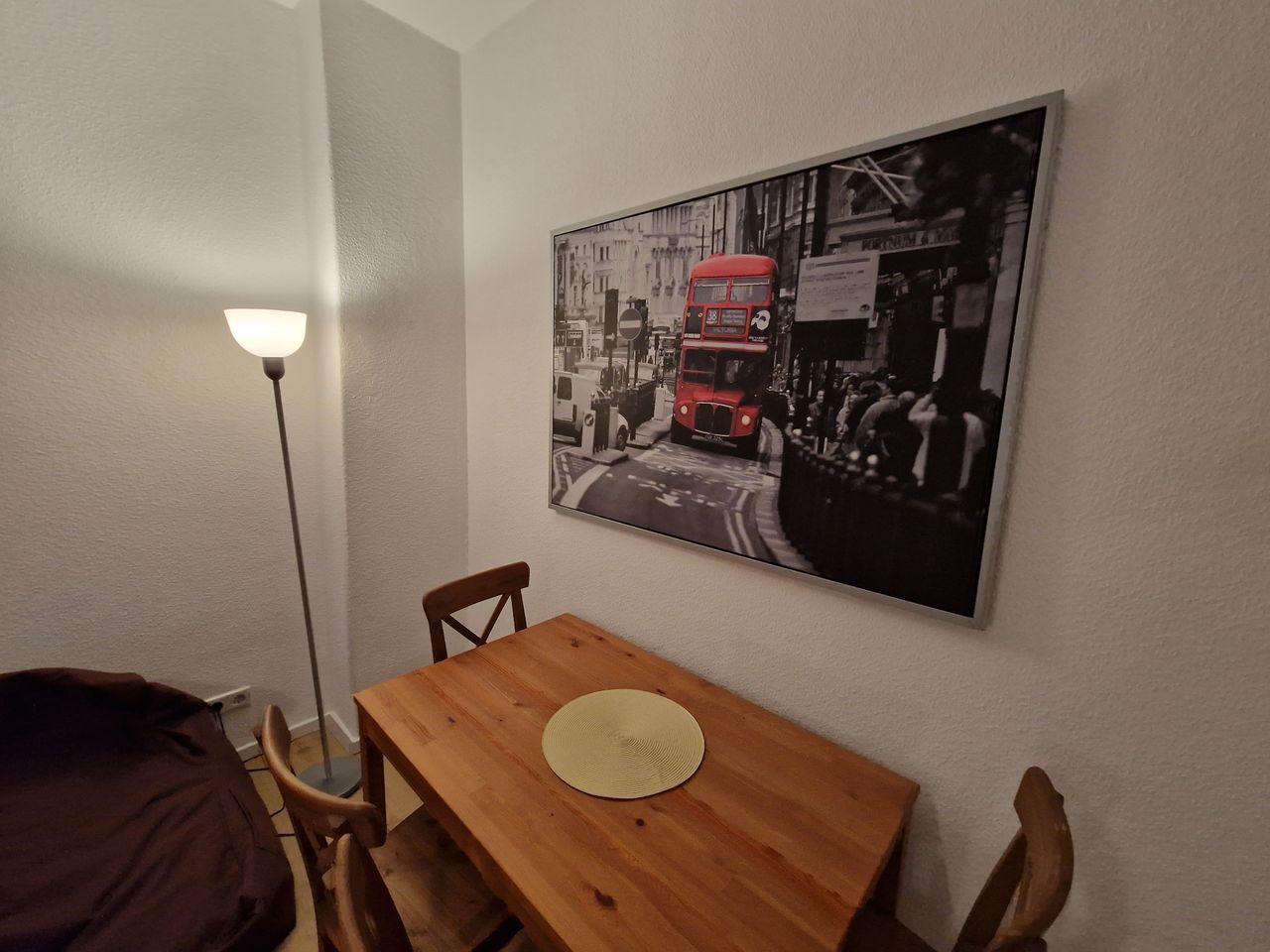 Neat, wonderful apartment in quite neighborhood ideal for sports lover and children