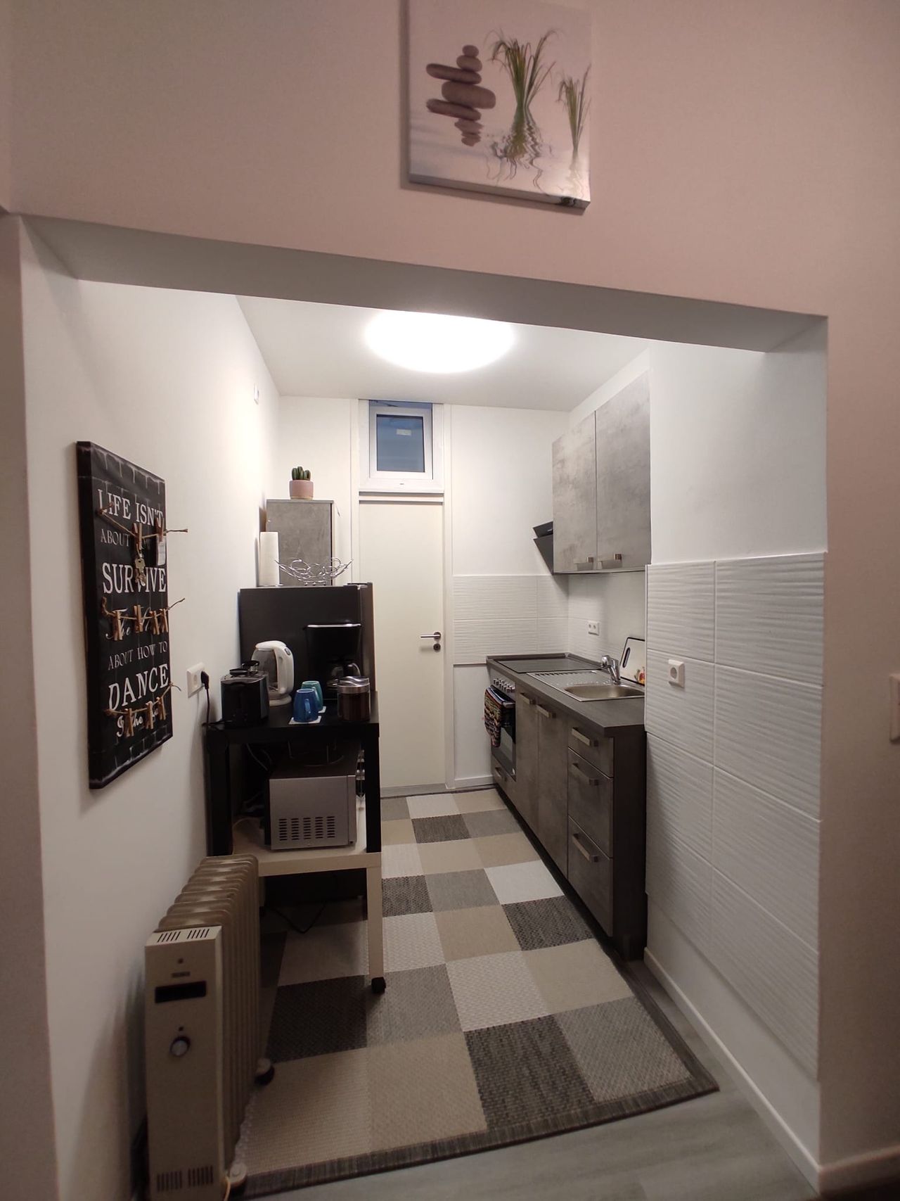 Nice fully ready furnished 3 rooms apartment in Leipzig city