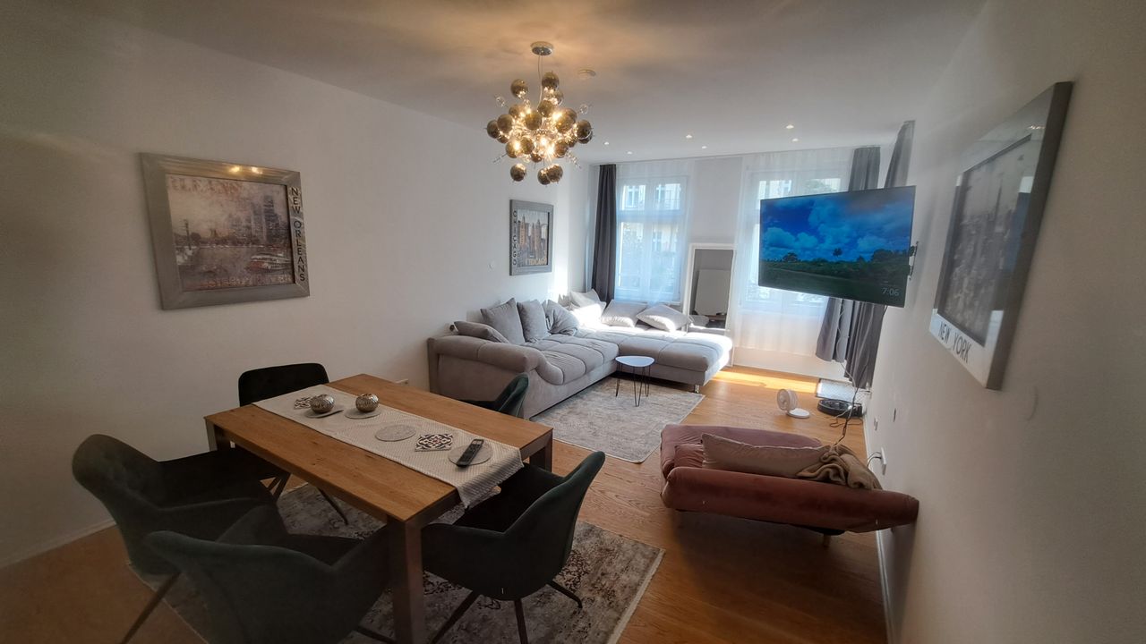 Luxurious flat in Prenzlauer Berg with underfloor heating